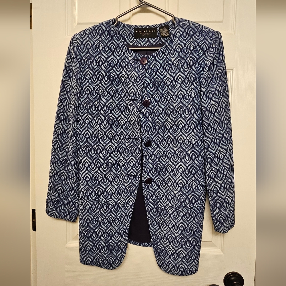 August Silk sz 4 blazer